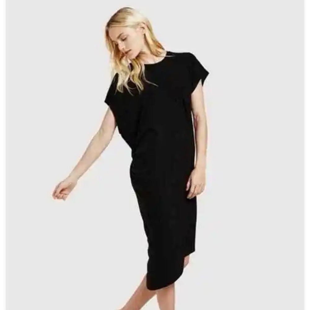 Size 4 black kit and ace asymmetrical dress